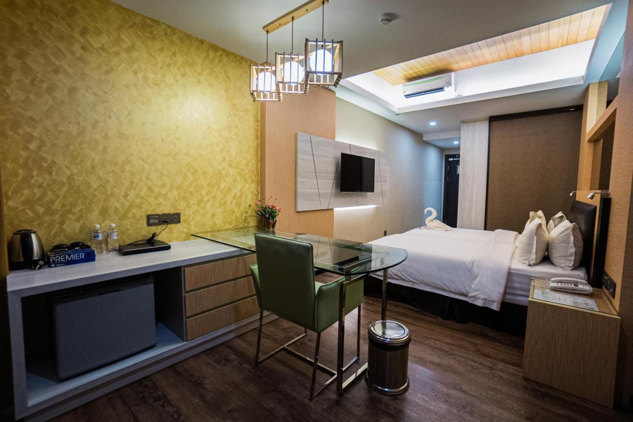 Jc Mark Hotel Bintulu Exterior foto