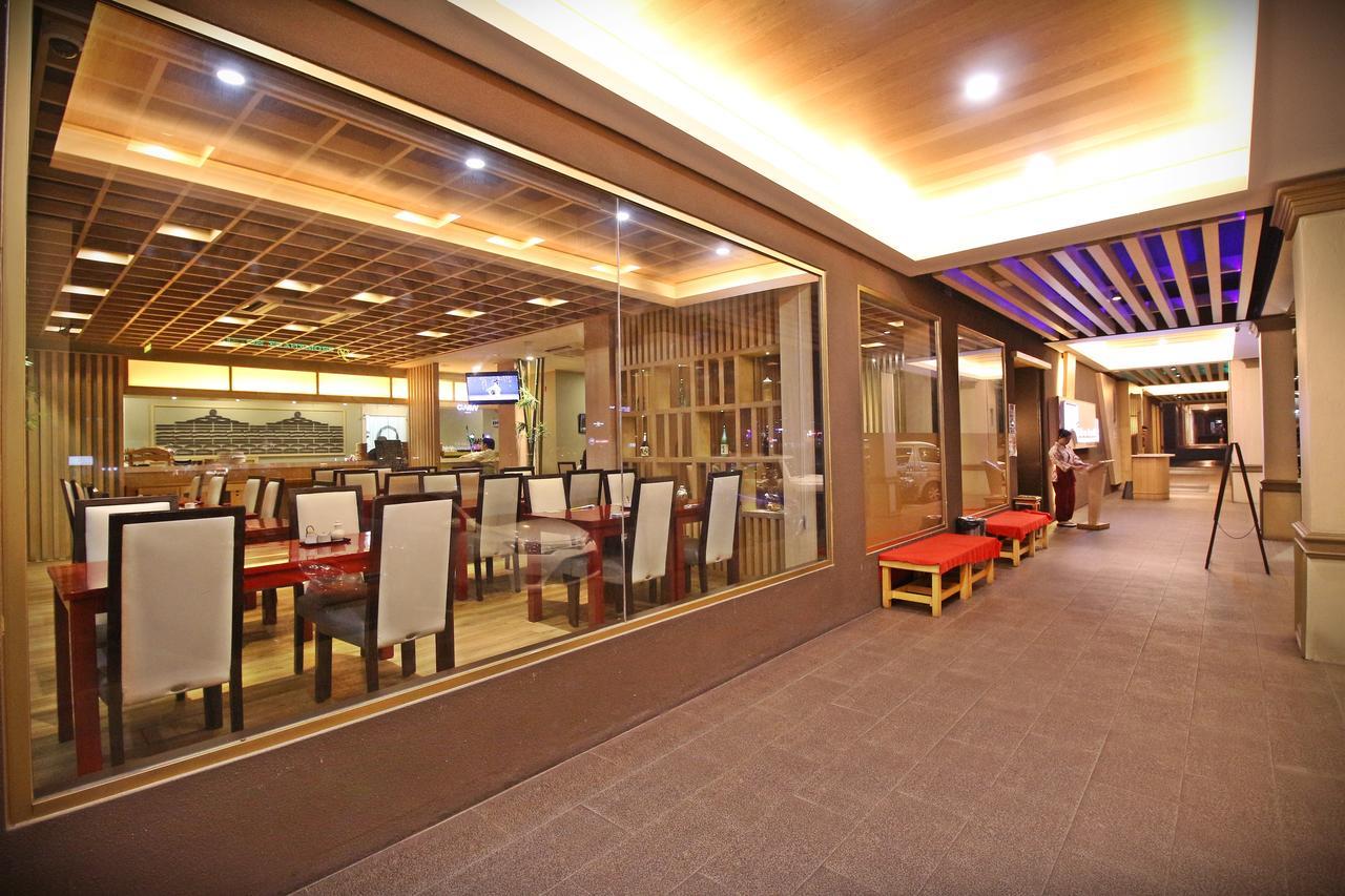 Jc Mark Hotel Bintulu Exterior foto